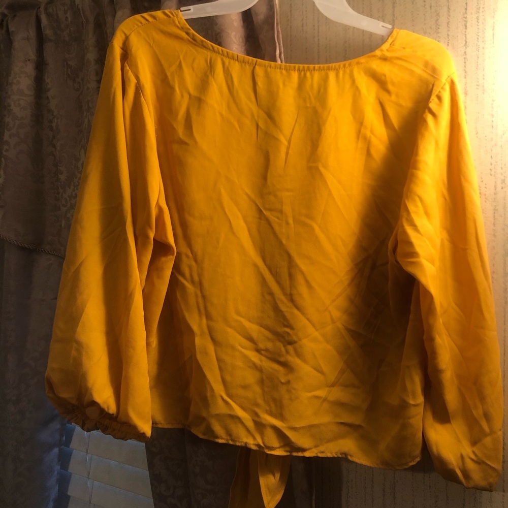Shirt - Picture 2 of 2